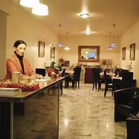 ホテル Monte Cristo オッフェンバッハ