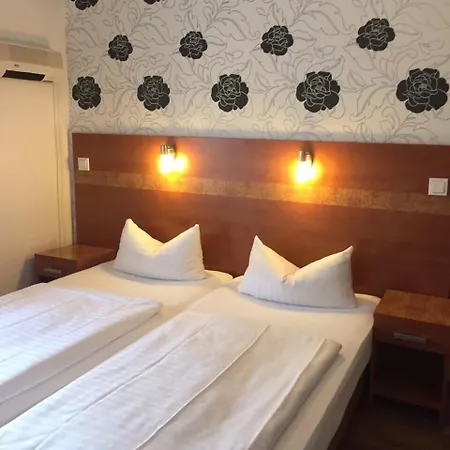 Hotel Monte Cristo 3*