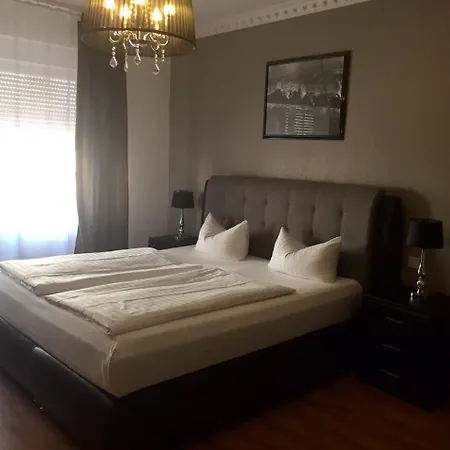 ホテル Monte Cristo オッフェンバッハ