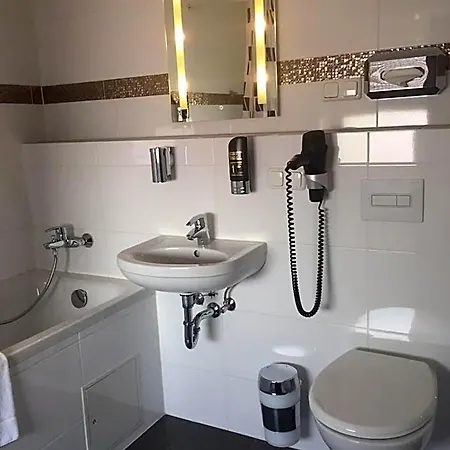 Monte Cristo Hotel 3*