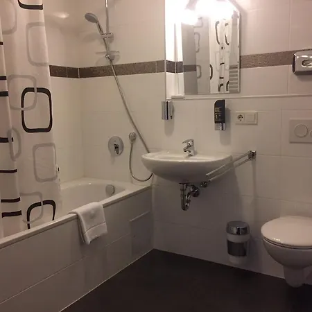 Monte Cristo Hotel 3*